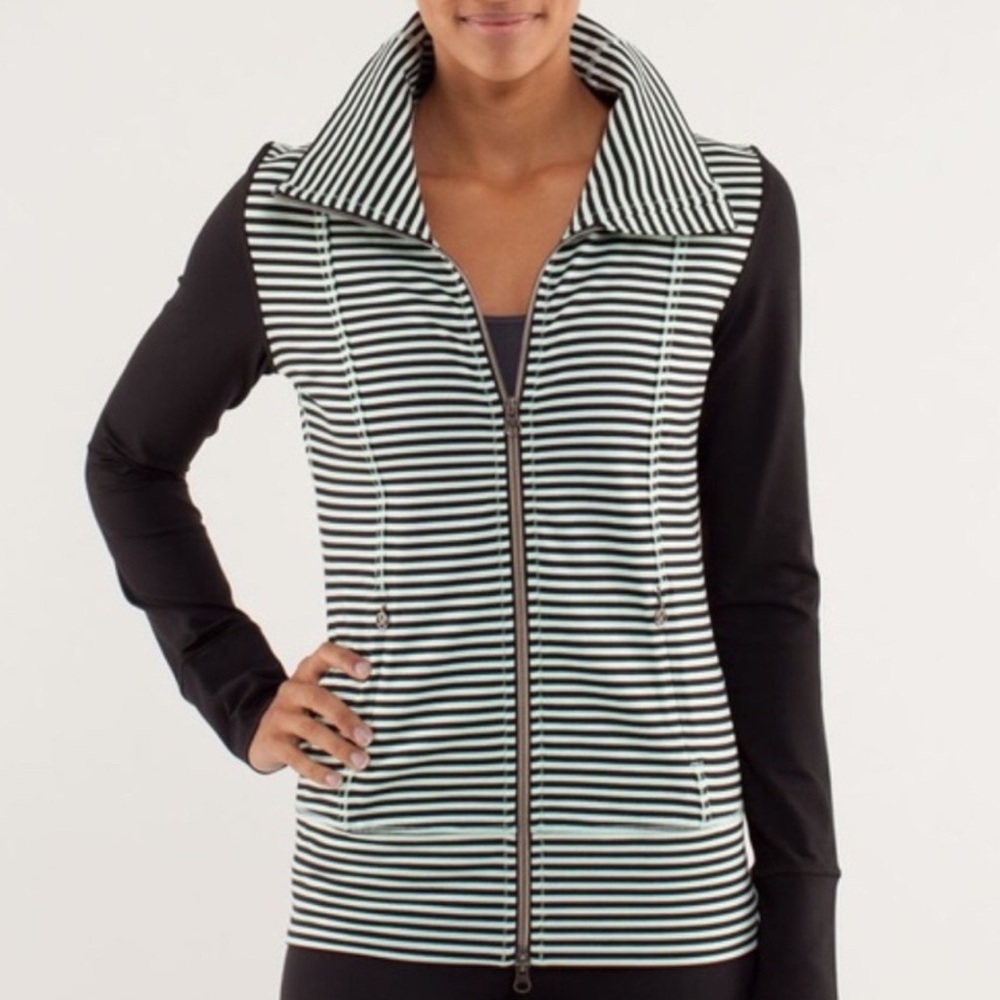 Lululemon Daily Yoga Mint/Black Stripe Jacket Sz.4
